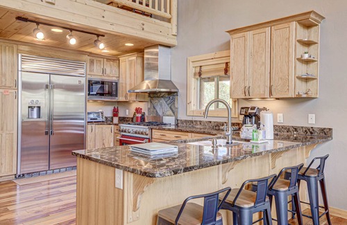 Brian Head Cabina | Pinehurst Cabin – Epic Views of Giant Steps and the Brian Head Resort