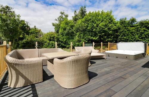 Redruth Casa | Pinehurst Lodge