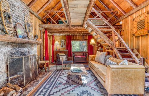 Brightwood Casa | Pinery on the Sandy River