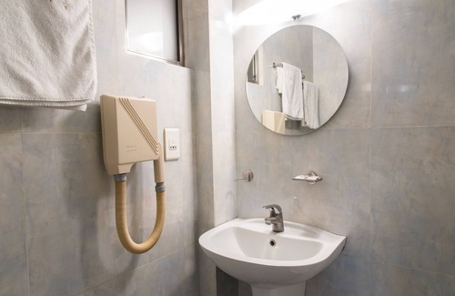 Kifisia Hotel | Pines Hotel