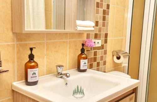 Eldoret Cama Y Desayuno | Pinetree Gardens Residence