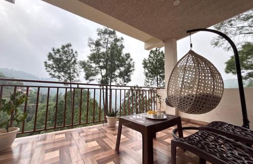 Kasauli Hotel | Pinewood Sunrise Homestay Kasauli