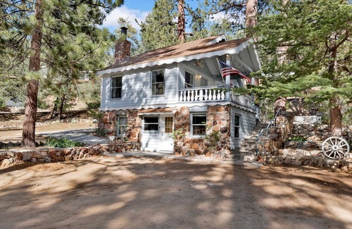 Fawnskin Cabina | Pinglewood Cabin #2096