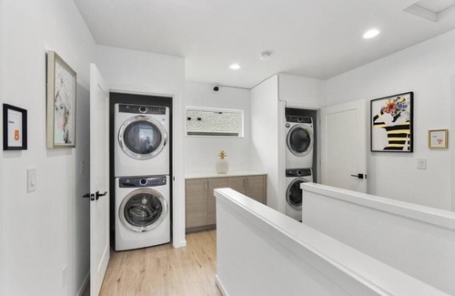 Whittier Heights Apartamento | Pingu's sweet suite - Micro Studio - 91Walkscore