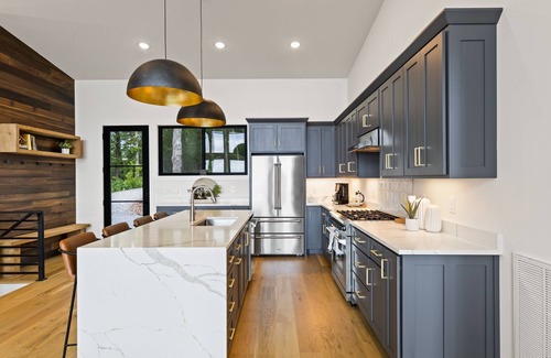 Ellijay Cabina | Pinhoti Summit- Luxury Mountain Retreat