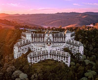 Alto do Capivari Apartamento | Apartamento Rosa en Castelo para Familia
