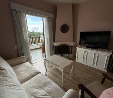 Alto do Capivari Apartamento | Apartamento Rosa en Castelo para Familia