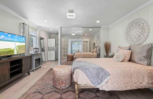 North Clairemont Casa | Pink Boho Retreat