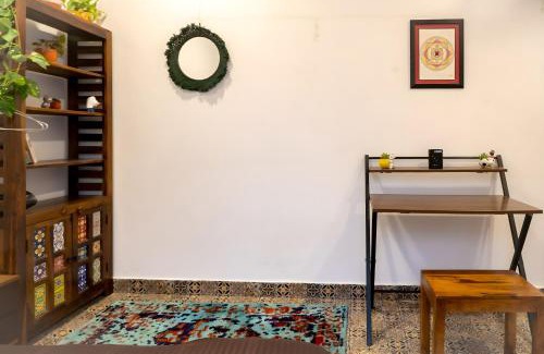 Gomti Nagar Apartamento | Pink Bramda