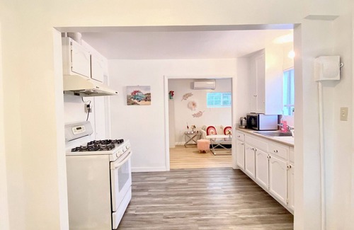 Rosemead Casa | Pink Charming 2BRs house near DTLA
