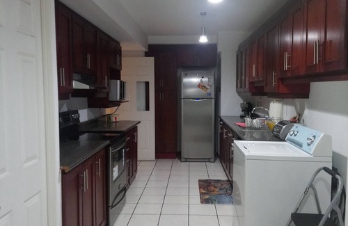Zona 16 Apartamento | Pink House 604