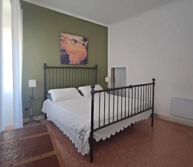 Fara in Sabina Apartamento | Pink house
