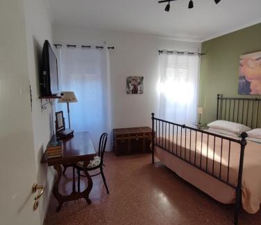 Fara in Sabina Apartamento | Pink house