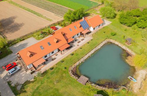 Pornoapati Apartamento | Pinka-Völgyi Napfény Farm