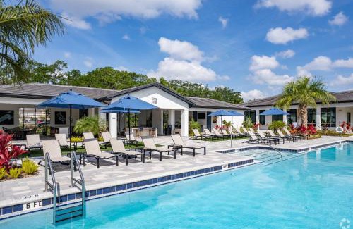 Southeast Orlando Apartamento | Pinnacle Apartments W Amenties by Heavenly Homes