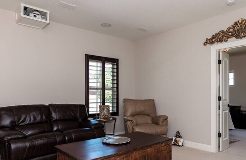 Benton County Apartamento | Pinnacle Luxury Apt awesome location & life style!