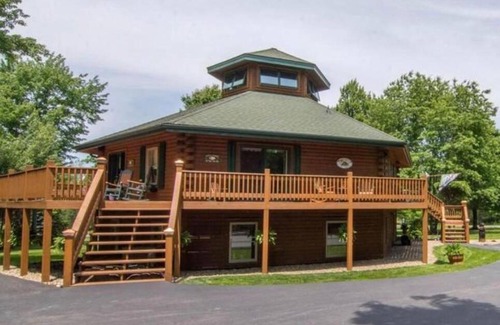 Swanton Casa | Pinnacle Paradise! Hot Tub! Dock Slip included!