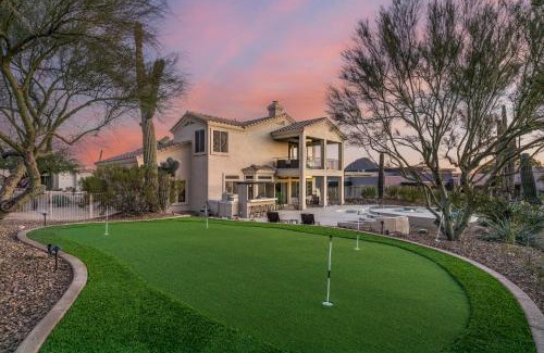 Pinnacle Foothills Casa | Pinnacle Perfection by Porter Heated Pool Spa w Outdoor Putting Green