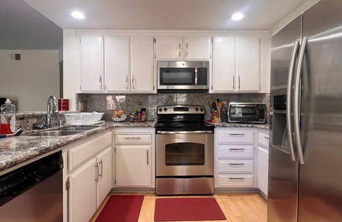 Pinole Casa | Pinole Valley Hills Family Retreat
