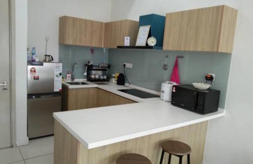Miri Apartamento | PINTARMAN FAMILY SUITES @ MIRI TIMES SQUARE