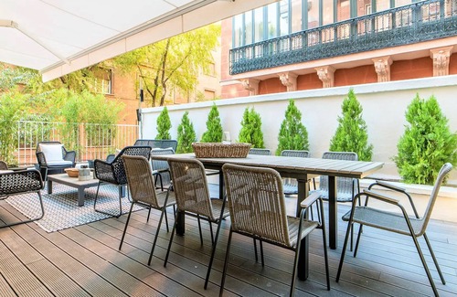 Moncloa - Arguelles Apartamento | Pintor Rosales Madrid, Piso lujoso Madrid Centro, cerca del Palacio Real