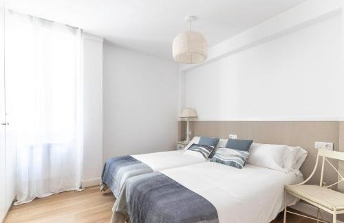 Centro histórico de Bilbao Apartamento | Pintxos y Tradición en Casco Viejo