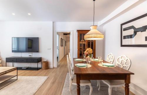 Centro histórico de Bilbao Apartamento | Pintxos y Tradición en Casco Viejo