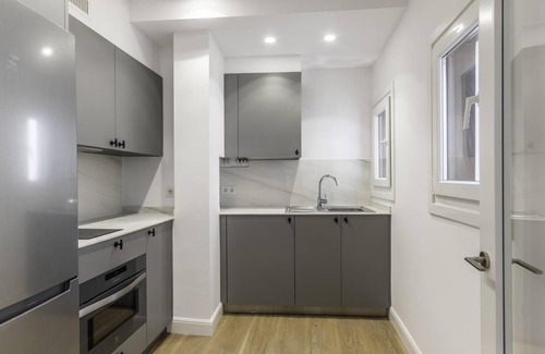 Centro histórico de Bilbao Apartamento | Pintxos y Tradición en Casco Viejo