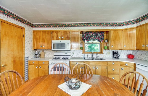Sanborn Casa | Pioneer-Era Retreat in Sanborn w/ Museum Access