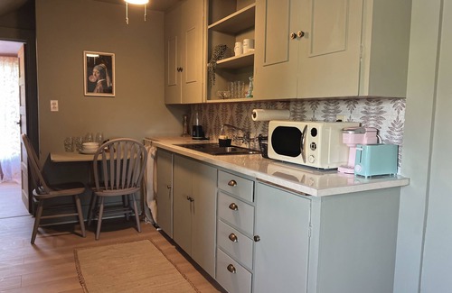 Ridgefield Apartamento | Pioneer Heritage Apt 1 Downtown Ridgefield