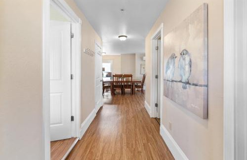 Historic Downtown District Casa | Pioneer Vacation Rentals - Pioneer North Suite downtown Ashland