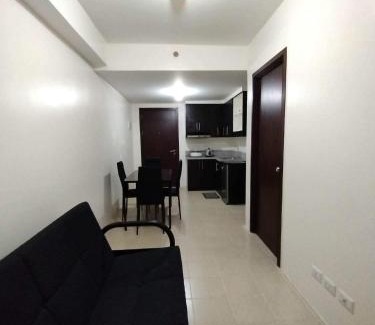 Barangka Ilaya Apartamento | Pioneer Woodlands Condominium
