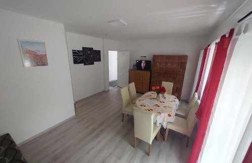 Berekfurdo Casa | Pipacs Vendégház Berekfürdő