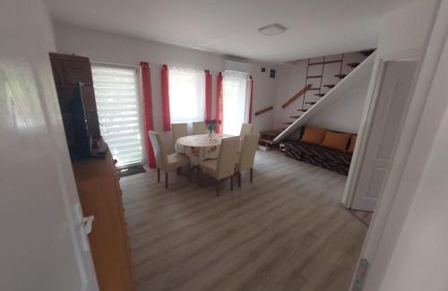 Berekfurdo Casa | Pipacs Vendégház Berekfürdő