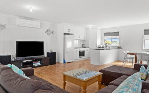 Goolwa Beach Casa | Pipi's Goolwa Getaway