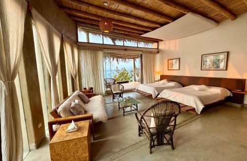 Punta Veleros Casa | Pirámide Títi