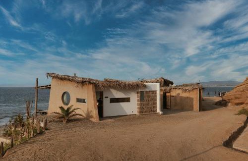 Punta Veleros Casa | Pirámide Títi