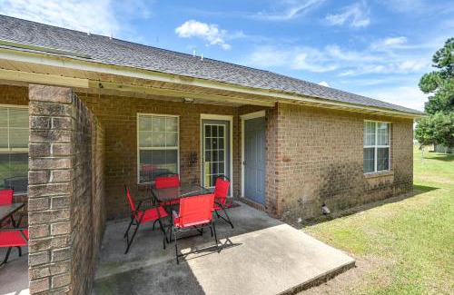 Greenville Casa | Pirate Game Day Base Greenville Home Near Campus!