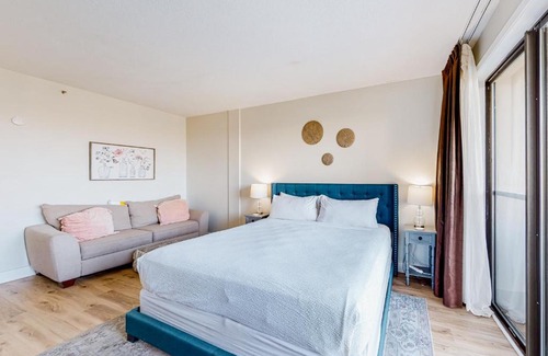 Fort Walton Beach Hotel | Pirates Bay A309