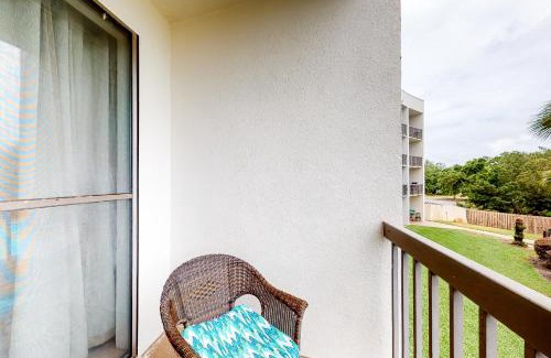 Fort Walton Beach Hotel | Pirates Bay B207