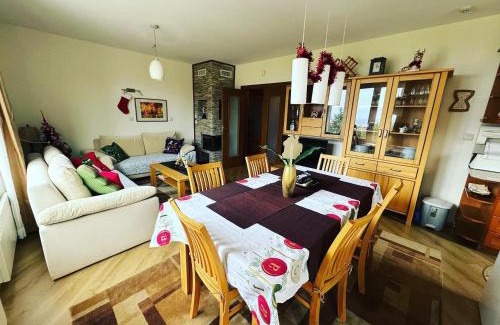 Razlog Apartamento | Pirin Golf View Apartment Bansko