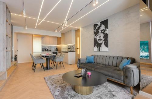 Varna City Centre Apartamento | Pirin Suite