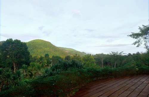 Pong Ta Long Complejo | Piromrat Khaoyai