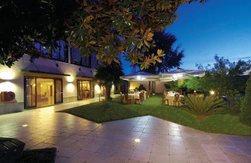 San Nicola La Strada Hotel | Pisani Hotel