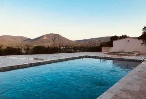 Plan-de-la-Tour Apartamento | Piscine 2