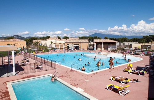 Aubignan Casa | Maison chaleureuse | accès aux piscines, clubs d'enfants et fitness!
