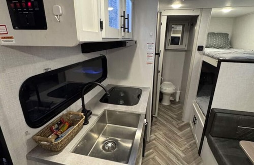 Balsam Grove Casa | Pisgah Camper Hot Tub & Fire Pit