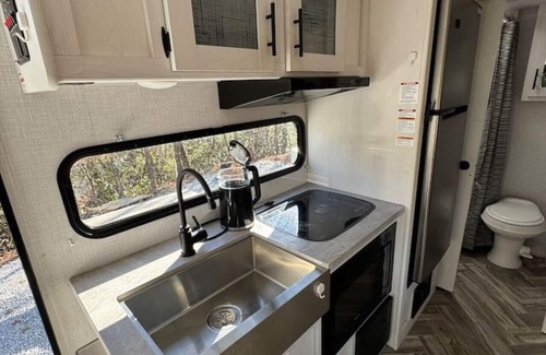 Balsam Grove Casa | Pisgah Camper Hot Tub & Fire Pit