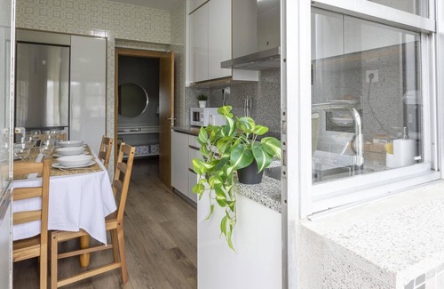 A Estrada Apartamento | Piso 4 Adeinés Viviendas uso turístico