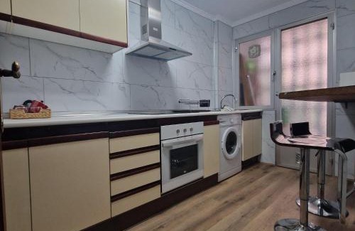 Centro Apartamento | Piso Amplio en el Centro de Salamanca, TV, WiFi